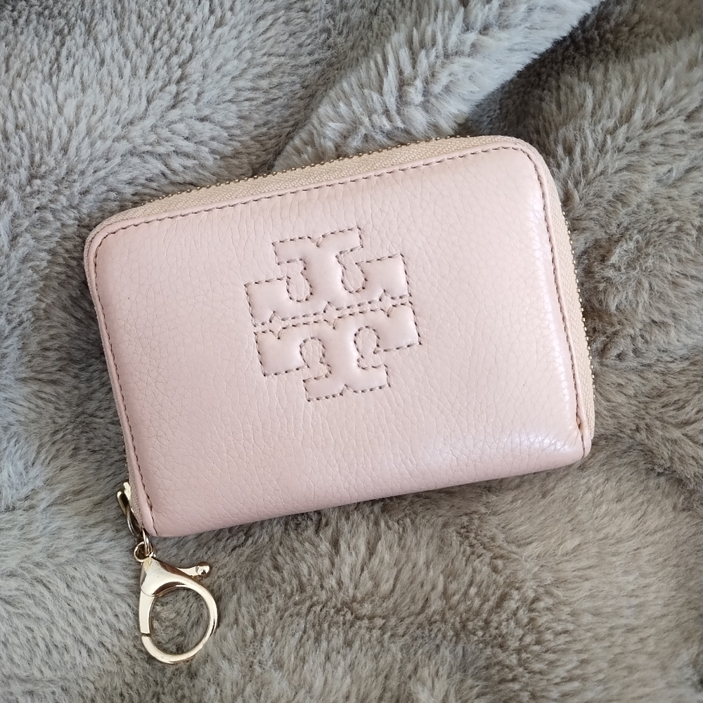 👛 Tory Burch